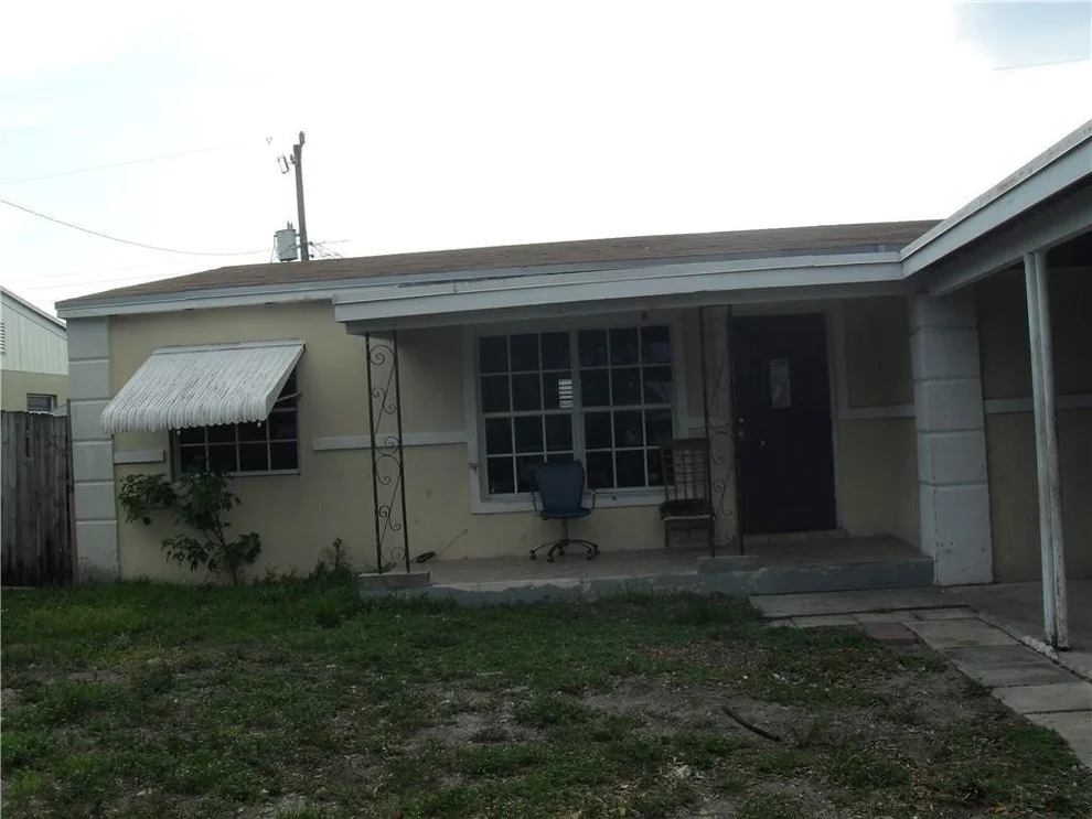Unit for sale at 5365 NE 4th Avenue, Oakland Park, FL 33334