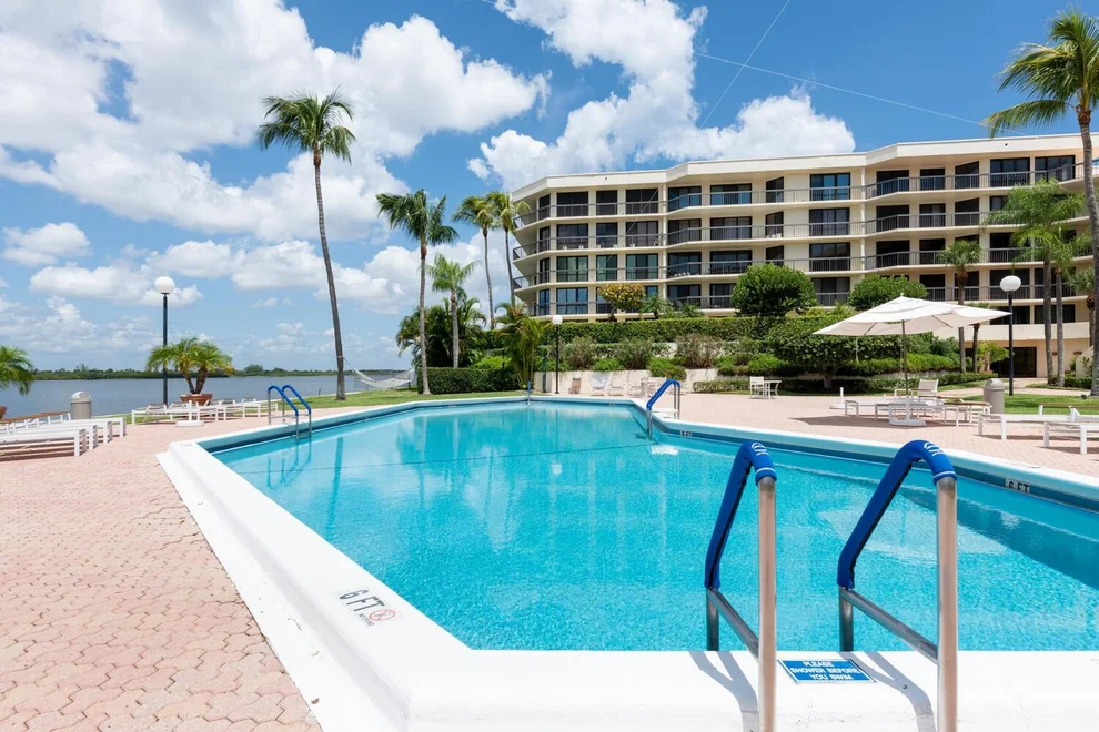 Unit for sale at 2778 S Ocean Boulevard, Palm Beach, FL 33480