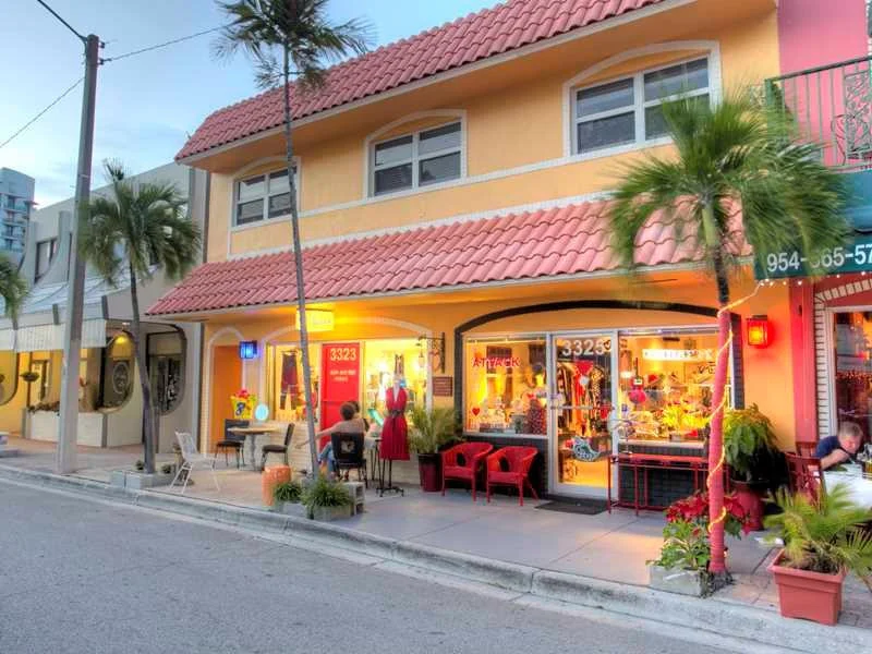 Unit for sale at 3321 NE 33rd Street, Fort Lauderdale, FL 33308