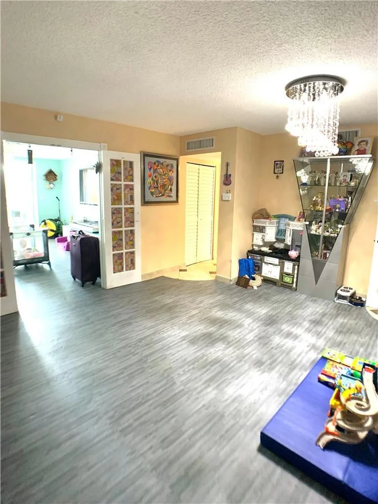 Unit for sale at 1750 NE 191st Street, Miami, FL 33179