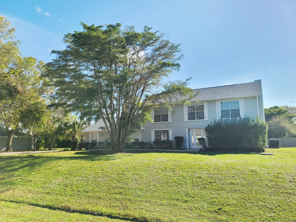 Unit for sale at 1950 SE Tickridge Road, Port St Lucie, FL 34952