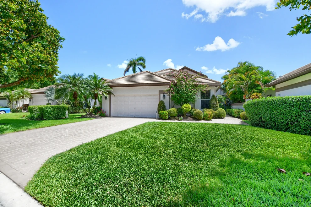 Unit for sale at 5468 NW 21st Avenue, Boca Raton, FL 33496