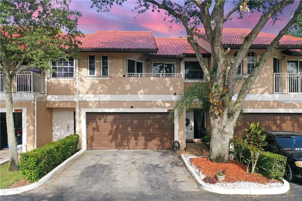 Unit for sale at 4911 Riverside Drive, Coral Springs, FL 33067