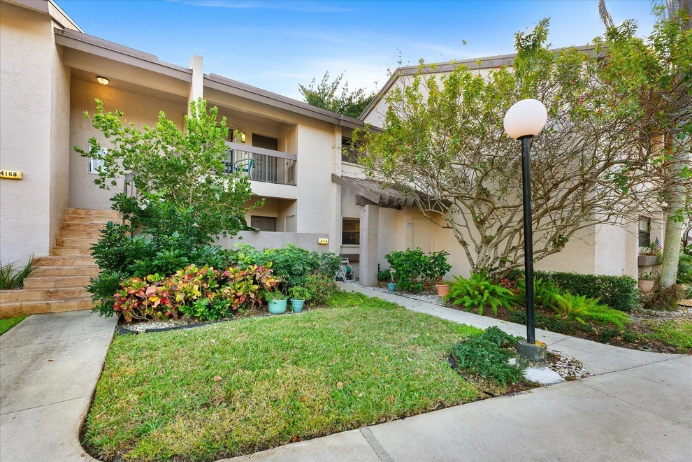 Unit for sale at 4166 NW 22nd Street, Coconut Creek, FL 33066