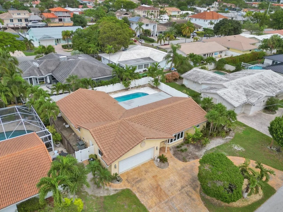 Unit for sale at 40 Fort Royal Island, Fort Lauderdale, FL 33308