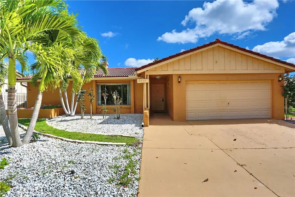 Unit for sale at 2501 NW 98th Way, Coral Springs, FL 33065