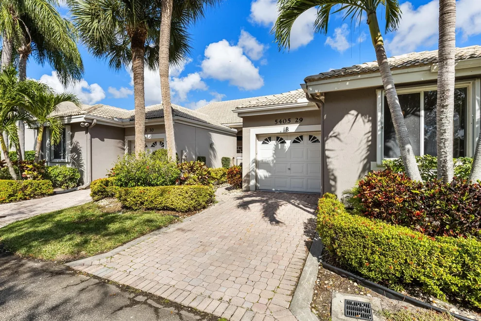 Unit for sale at 5405 Monterey Circle, Delray Beach, FL 33484