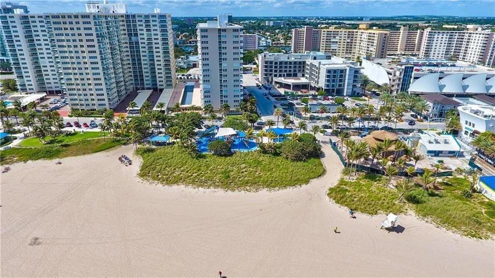 Unit for sale at 133 N Pompano Beach Boulevard, Pompano Beach, FL 33062