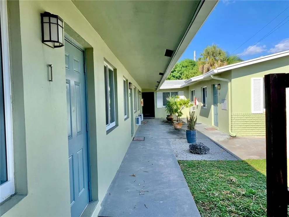 Unit for sale at 59 NW 37th Street, Oakland Park, FL 33309