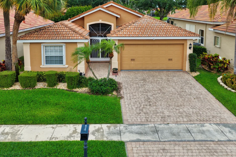 Unit for sale at 6585 Vía Vicenza, Delray Beach, FL 33446
