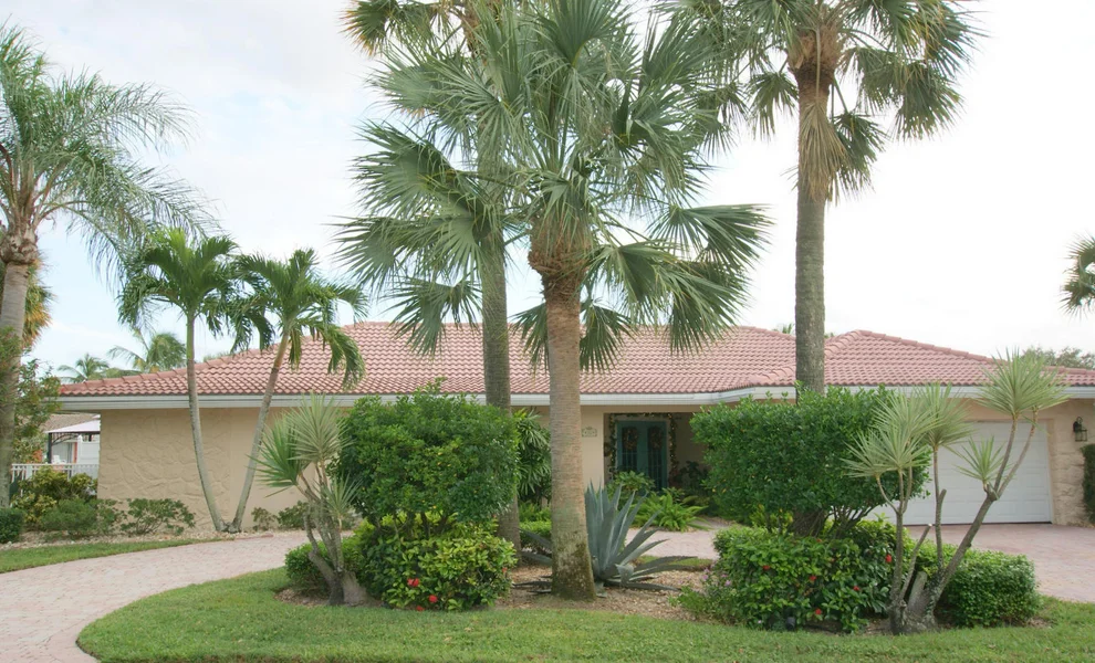 Unit for sale at 32 Tradewinds Circle, Tequesta, FL 33469