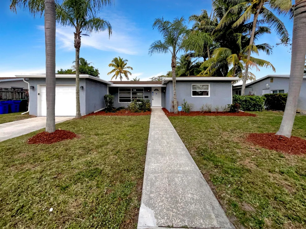 Unit for sale at 6581 NW 2nd Street, Margate, FL 33063