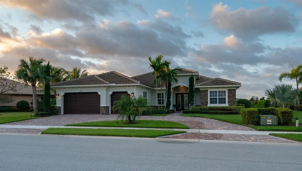 Unit for sale at 108 Manor Circle, Jupiter, FL 33458