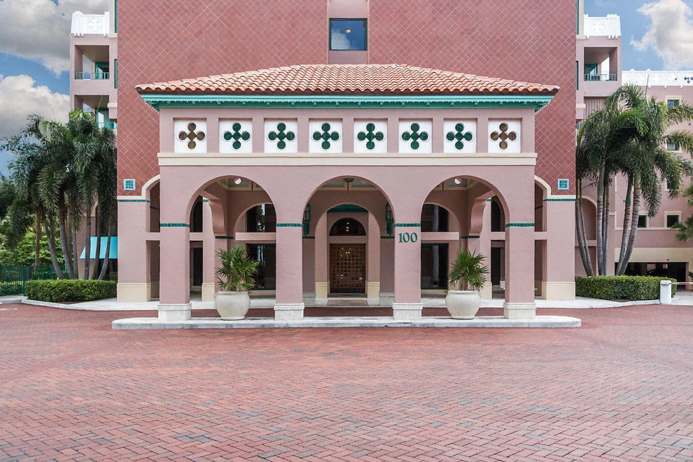 Unit for sale at 100 SE 5th Avenue, Boca Raton, FL 33432