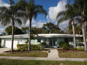 Unit for sale at 685 SW 5th Street, Boca Raton, FL 33486