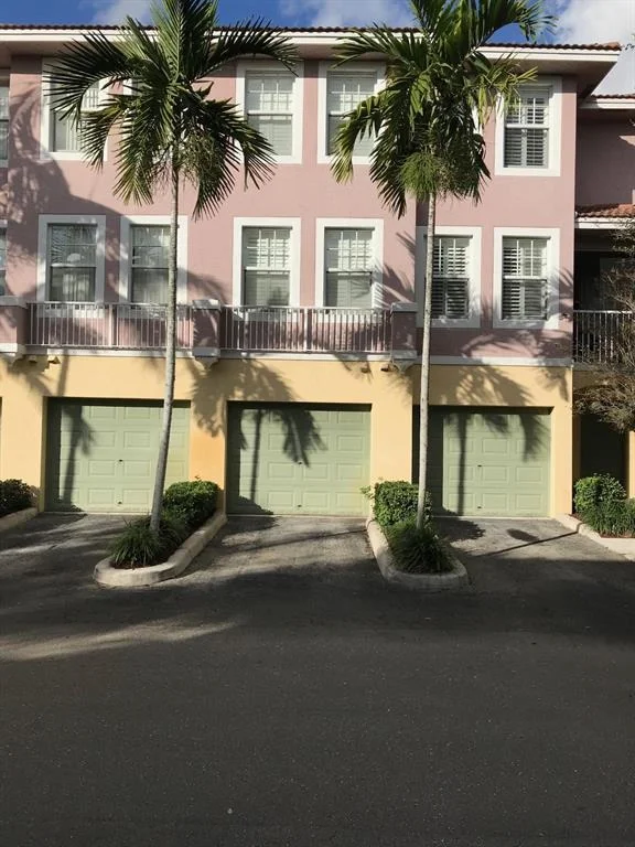 Unit for sale at 6532 W Sample Road, Coral Springs, FL 33067
