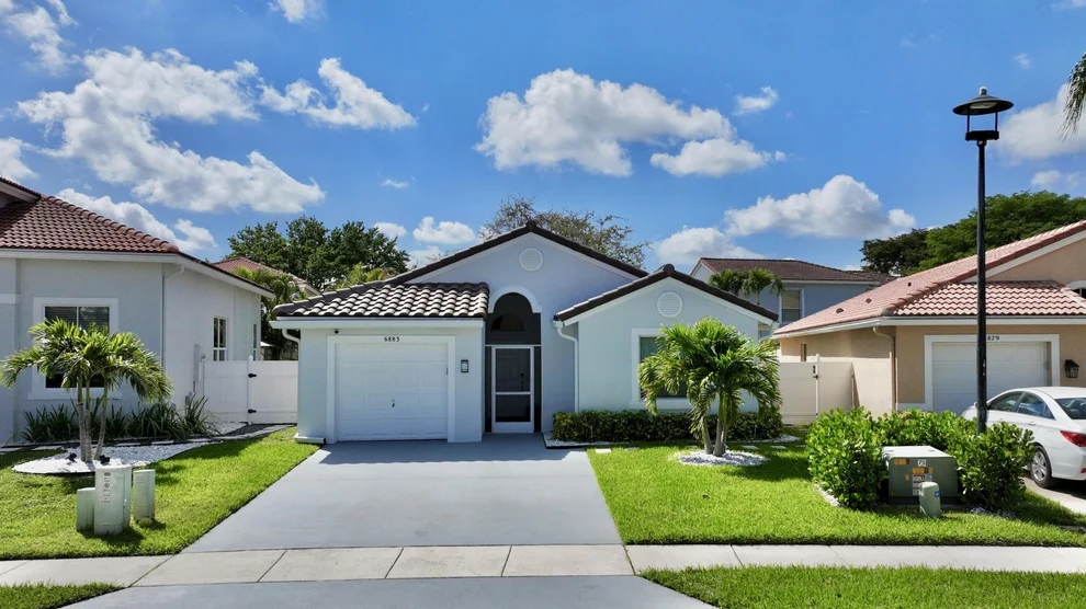 Unit for sale at 6883 Desert Inn Terrace, Lake Worth, FL 33463