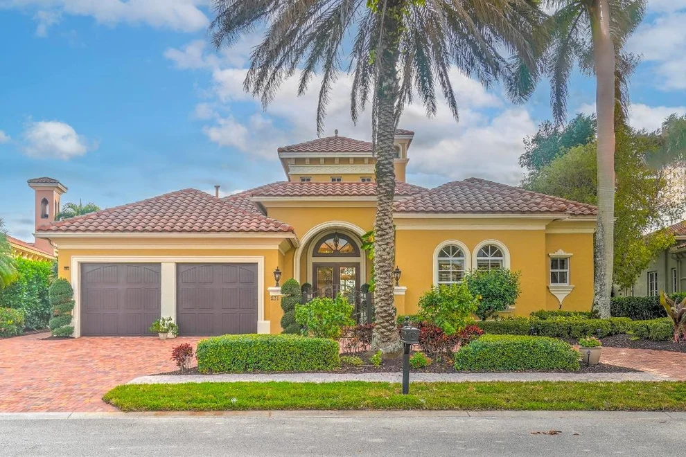 Unit for sale at 231 SE Bella Strano, Port St Lucie, FL 34984