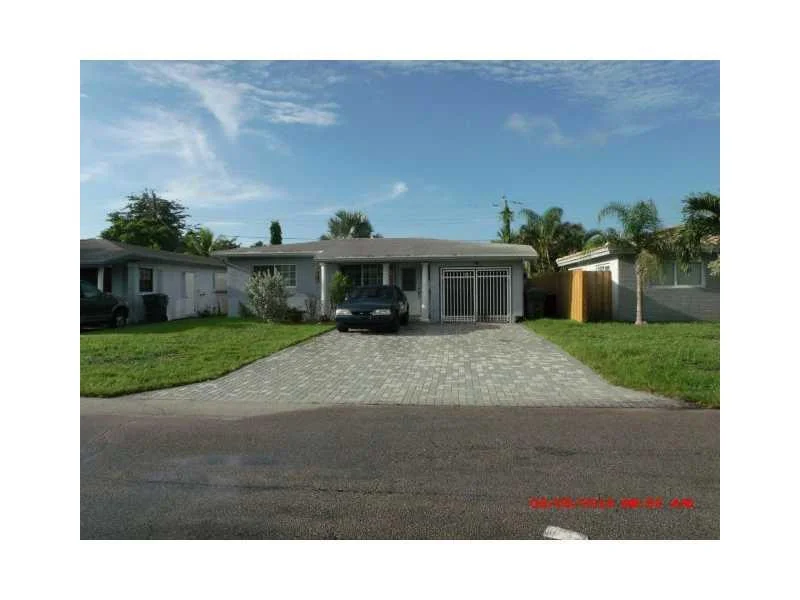 Unit for sale at 270 NE 43rd Street, Oakland Park, FL 33334