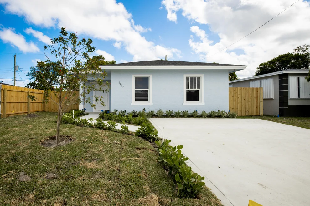 Unit for sale at 1417 W 7th Street, Riviera Beach, FL 33404