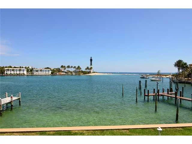 Unit for sale at 2508 Bay Drive, Pompano Beach, FL 33062
