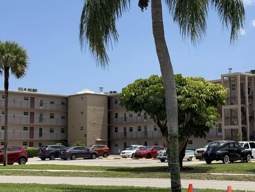 Unit for sale at 225 Bonnie Boulevard, Palm Springs, FL 33461