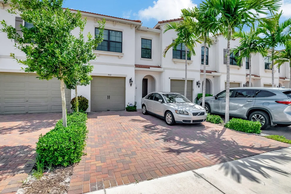 Unit for sale at 9513 Glider Way, Boca Raton, FL 33428