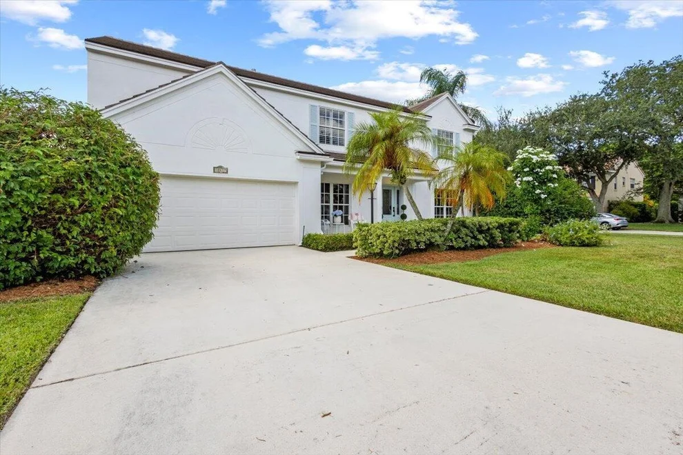 Unit for sale at 10117 Hunt Club Lane, Palm Beach Gardens, FL 33418