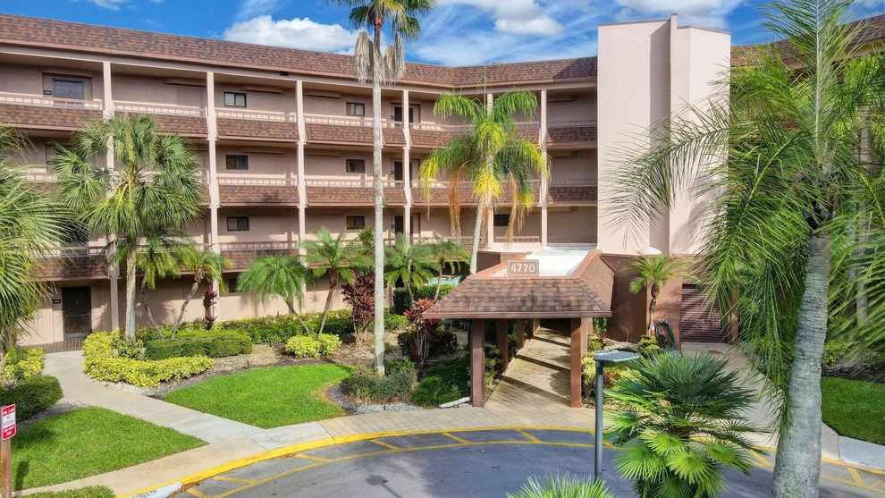 Unit for sale at 4770 Fountains Drive S, Lake Worth, FL 33467