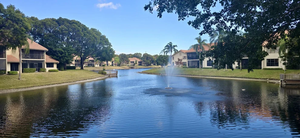 Unit for sale at 5521 Coach House Circle, Boca Raton, FL 33486