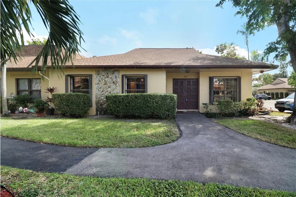 Unit for sale at 7513 SW 26th Court, Davie, FL 33314