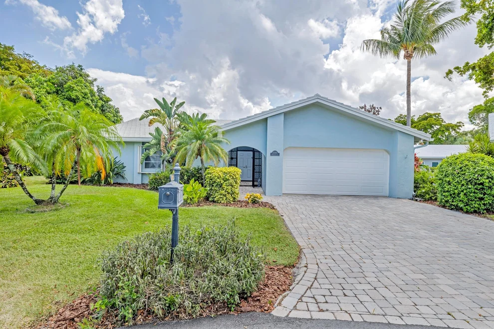 Unit for sale at 22083 Brentwood Circle, Boca Raton, FL 33433