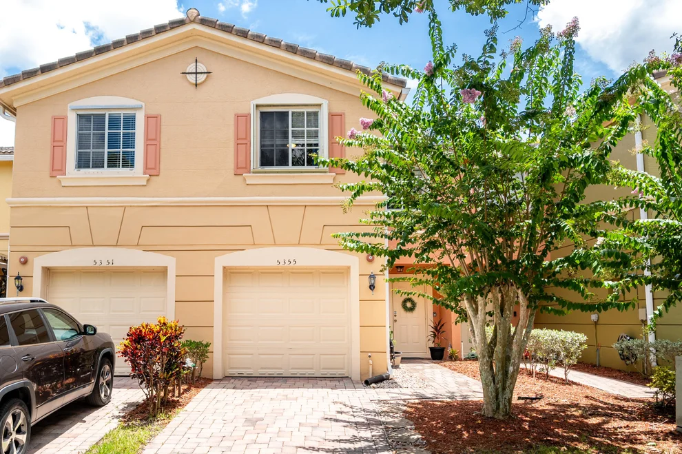 Unit for sale at 5355 SE Mitchell Lane, Stuart, FL 34997