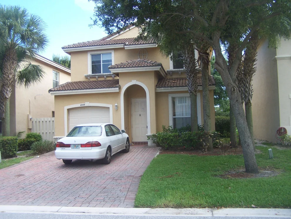 Unit for sale at 4048 Lake Tahoe Circle, West Palm Beach, FL 33409