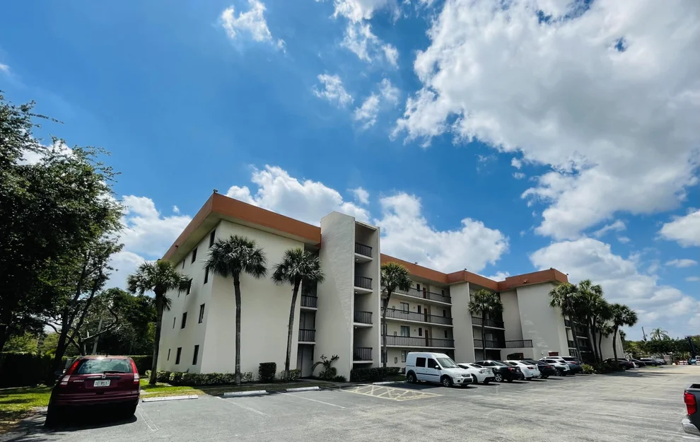 Unit for sale at 5981 Via Vermilya, Lake Worth, FL 33462