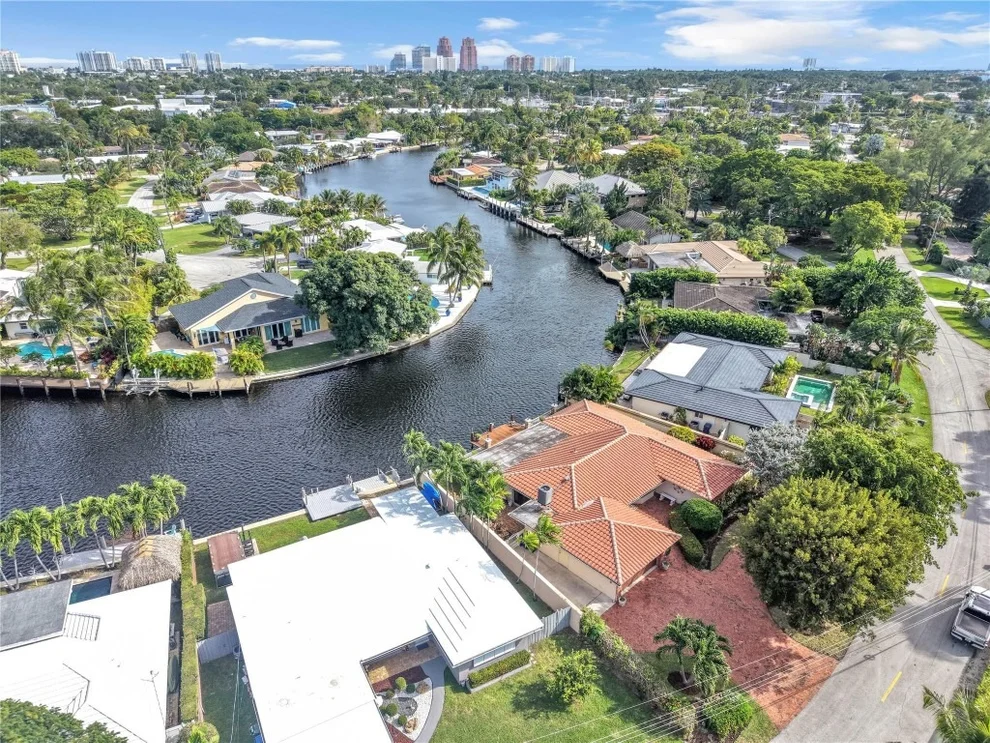 Unit for sale at 1973 Coral Gardens Drive, Wilton Manors, FL 33306