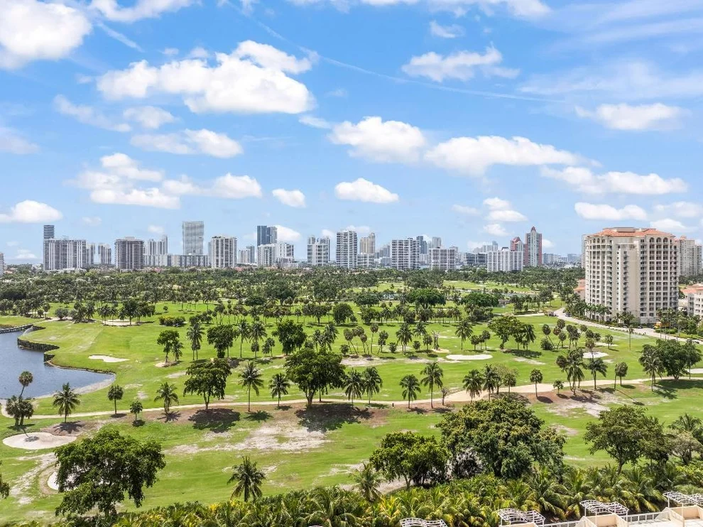 Unit for sale at 20379 W Country Club Drive, Aventura, FL 33180