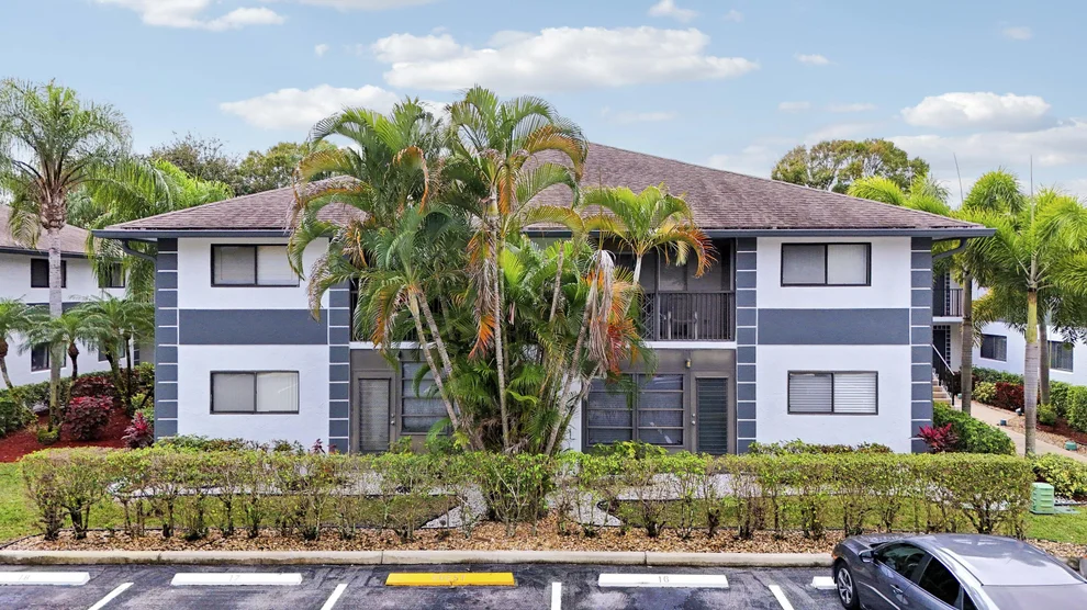 Unit for sale at 15364 Lakes Of Delray Boulevard, Delray Beach, FL 33484