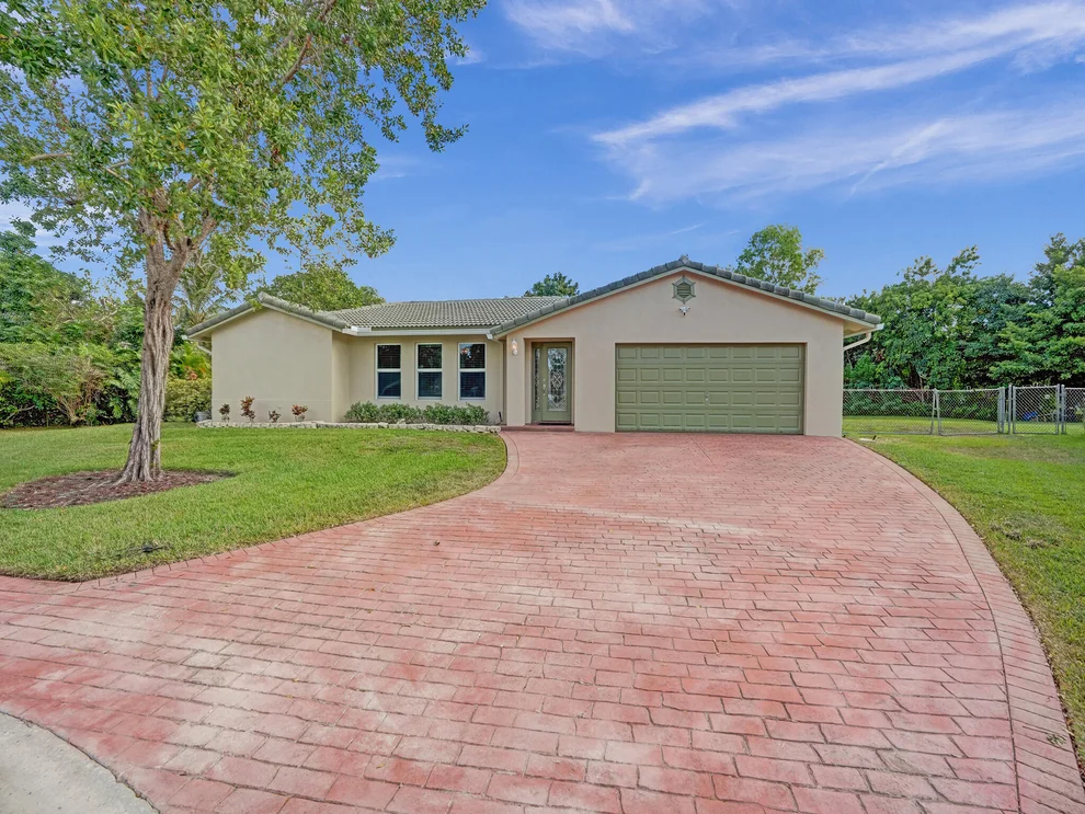 Unit for sale at 4111 NW 106th Avenue, Coral Springs, FL 33065