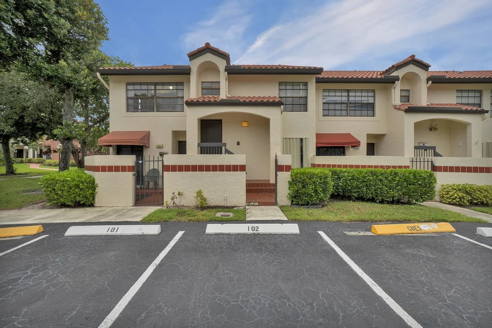 Unit for sale at 102 Republic Court, Deerfield Beach, FL 33442