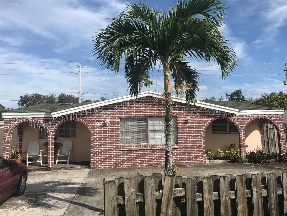 Unit for sale at 124 E Browning Drive, West Palm Beach, FL 33406