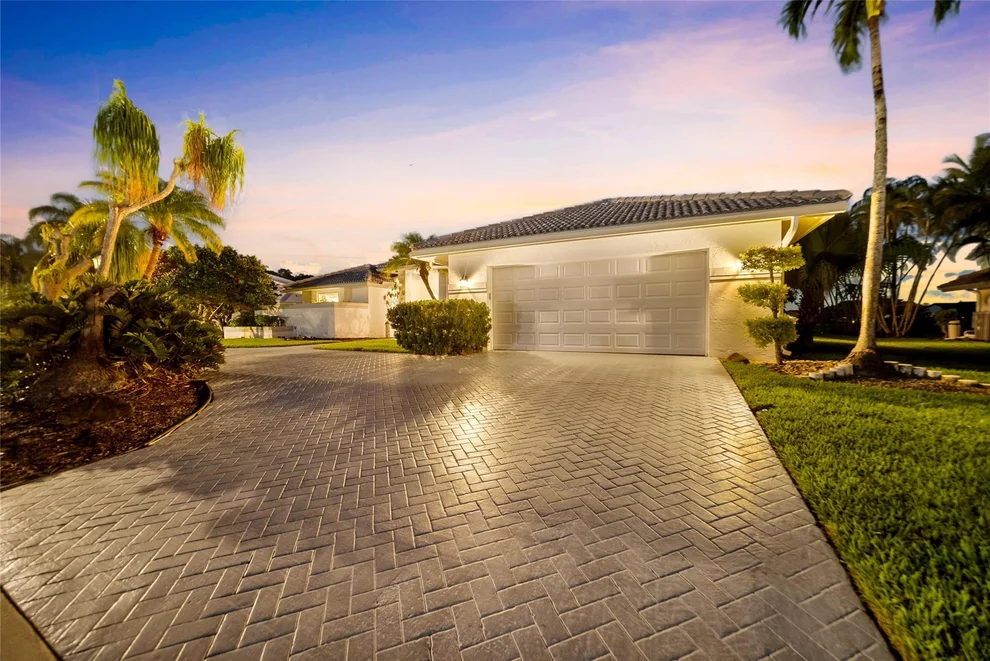Unit for sale at 11127 Boca Woods Lane Lane, Boca Raton, FL 33428