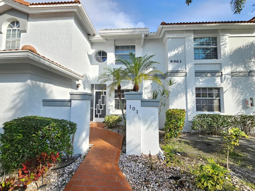Unit for sale at 9963 Seacrest Circle, Boynton Beach, FL 33437