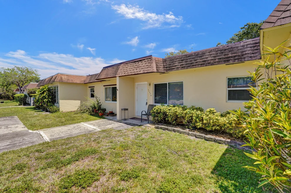 Unit for sale at 3647 SW Natura Avenue, Deerfield Beach, FL 33441