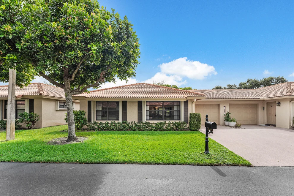 Unit for sale at 4670 Laurel Tree Road, Boynton Beach, FL 33436