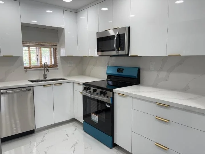 Unit for sale at 700 S Hollybrook Drive S, Pembroke Pines, FL 33025