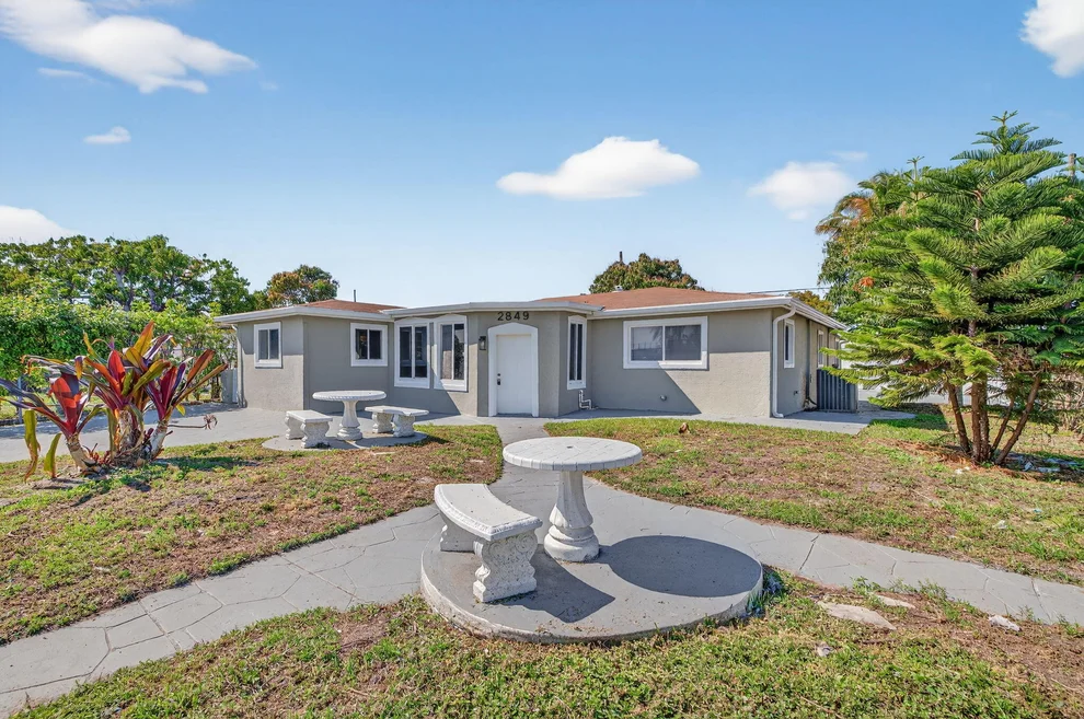 Unit for sale at 2849 SW 10th Street, Fort Lauderdale, FL 33312