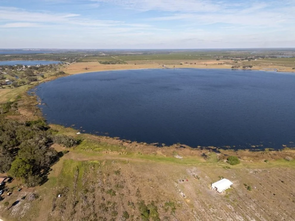 Unit for sale at 3073 CR 627, Avon Park, FL 33825