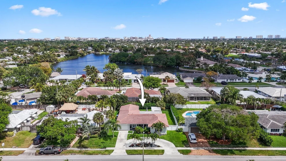 Unit for sale at 866 SW 12th Avenue, Boca Raton, FL 33486