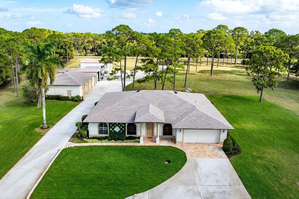 Unit for sale at 3116 161st Terrace N, Loxahatchee Groves, FL 33470